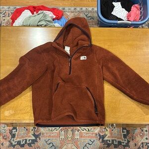 North Face Fuzzy Dark Orange/ Red Large Fleece Jacket